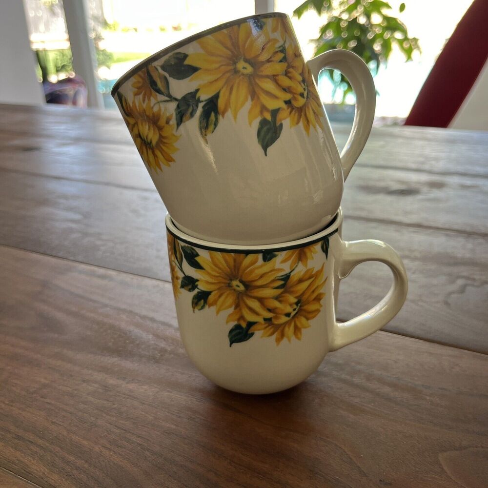 Vintage Thomson Pottery Sunflower Mugs x 2